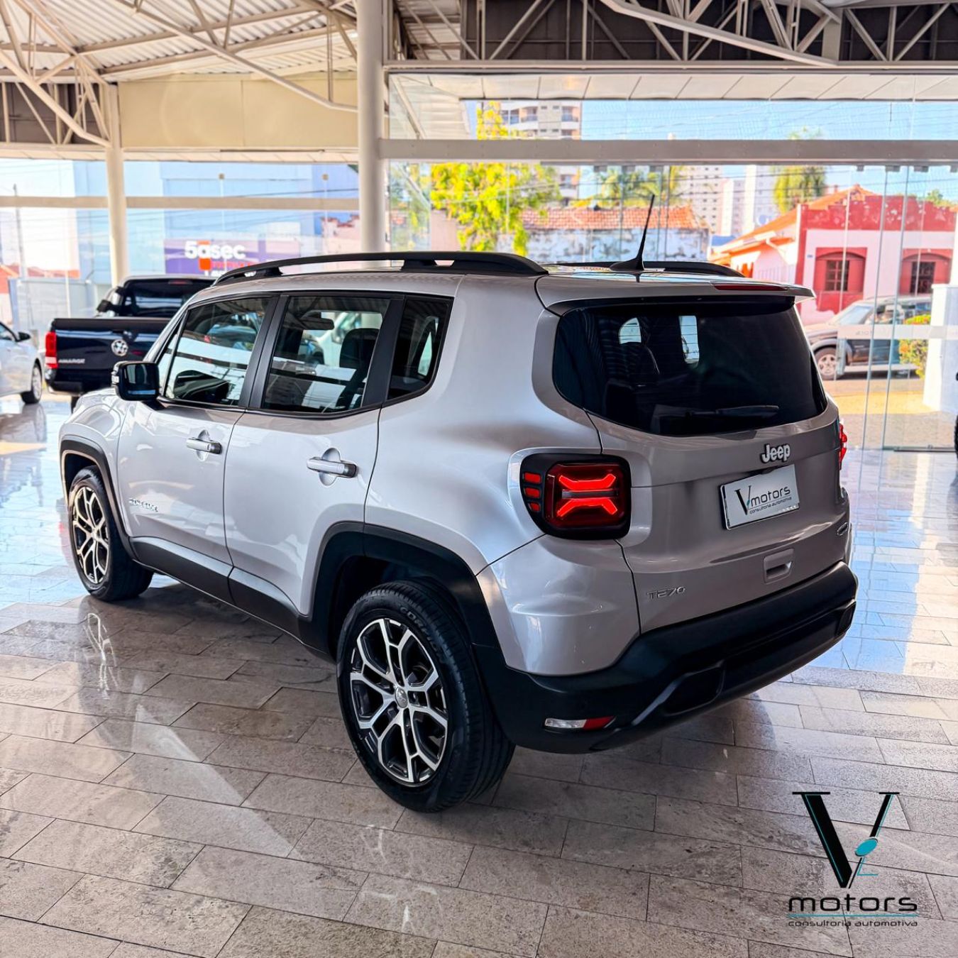 Jeep Renegade Longitude T270 1.3  2023 - Foto 2