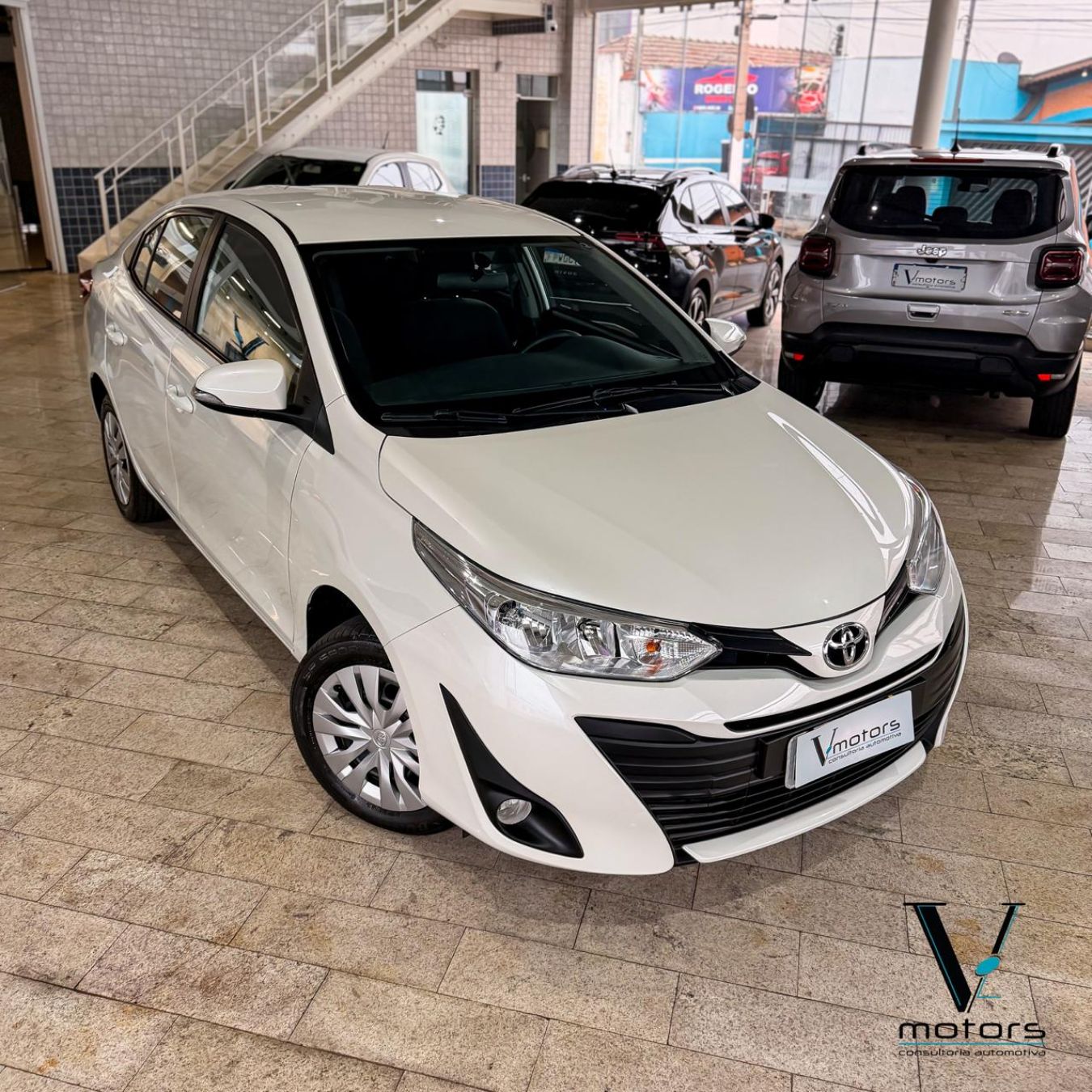 Toyota Yaris XL Live 1.5 AT S 2020 - Foto 3